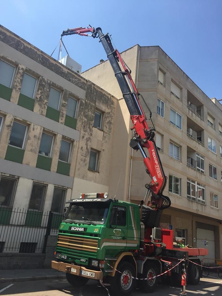 grúas para obras elevación material en altura (5)