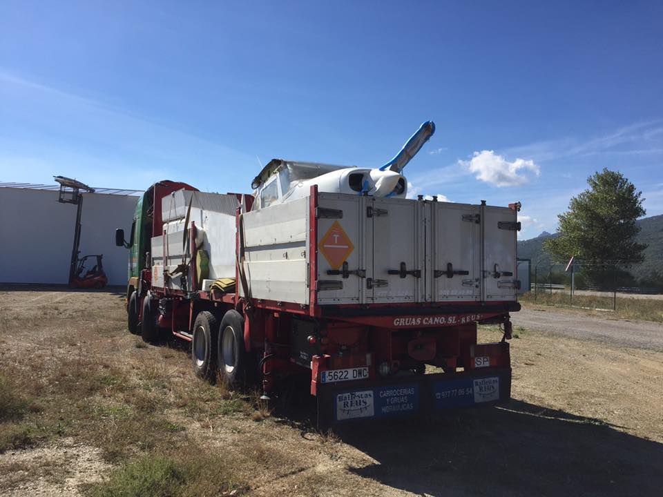 transporte avioneta por carretera con camión autocargente (3) transporte avioneta por carretera con camión autocargente (3)