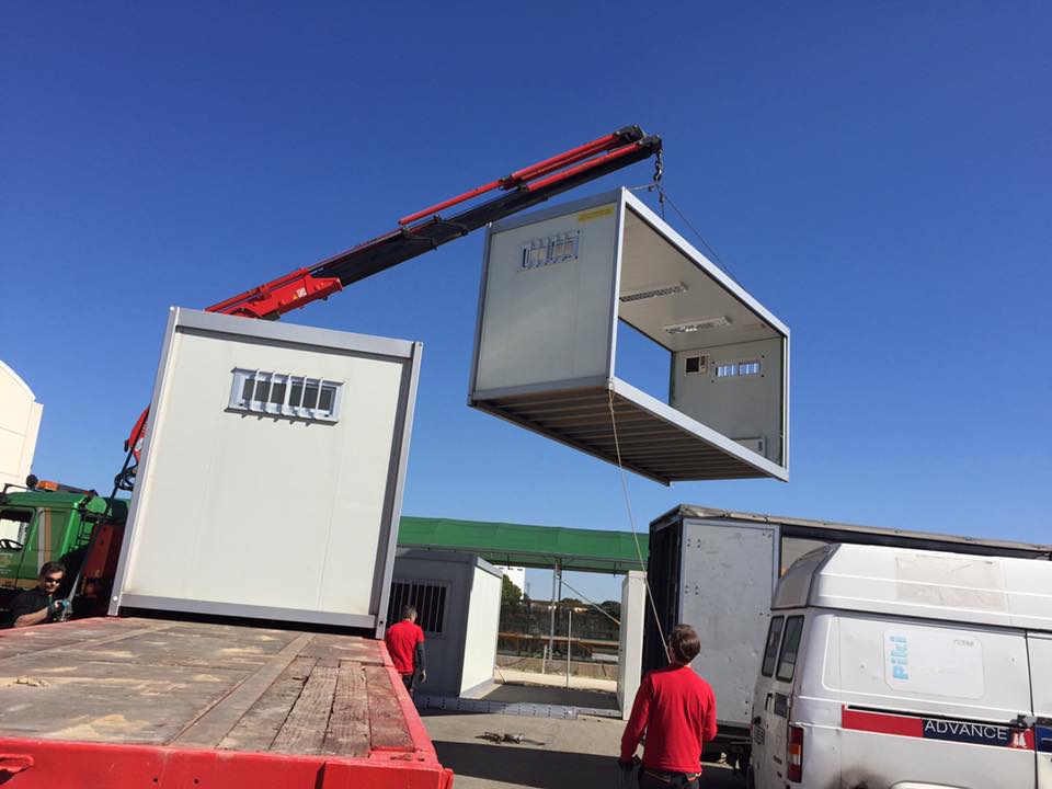 transporte de módulos para construcción casas modulares grúas Cano (1) transporte de módulos para construcción casas modulares grúas Cano (1)