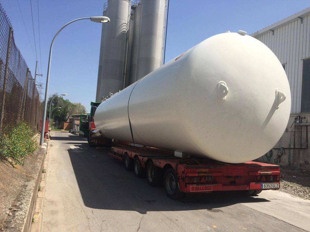 transportes especiales para Kautex Textron Iberica S.L. (2) transportes especiales para Kautex Textron Iberica S.L. (2)