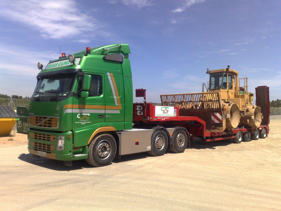 trasnporte maquineria pesada construcción